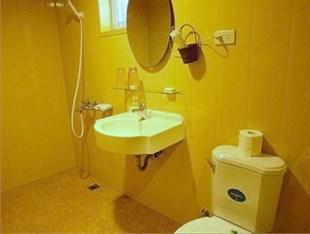 獨棟山水心旅棧 Bed & Breakfast เขิ่นติง ภายนอก รูปภาพ